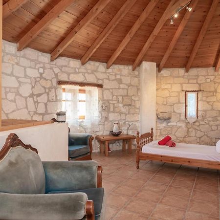 Gerakomylos Stone House Vasilikí エクステリア 写真