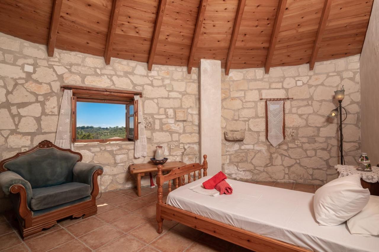 Gerakomylos Stone House Vasilikí エクステリア 写真