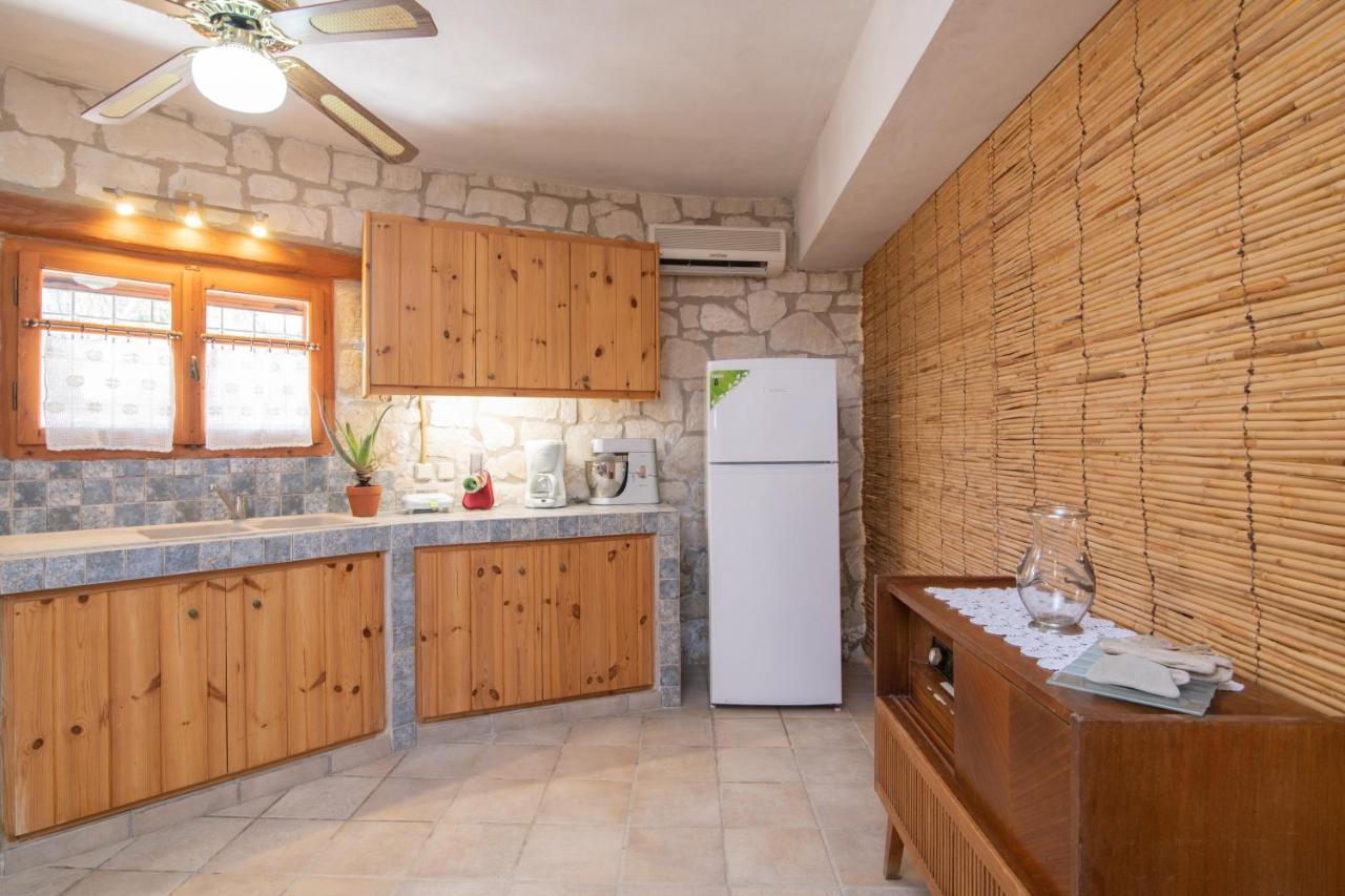 Gerakomylos Stone House Vasilikí エクステリア 写真